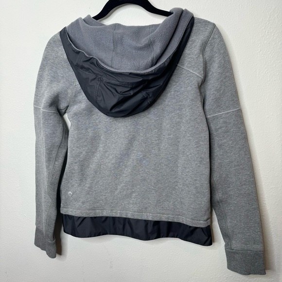 Ivivva by Lululemon Drills and Frills Hoodie SIZE 14 - Picture 4 of 4